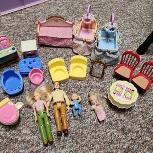 Vintage Fisher Price Dollhouse Dolls and Furniture